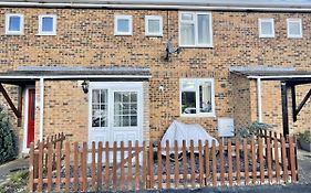 The Hk House - Family Friendly Near To Blenheim Palace & Oxford City Centre